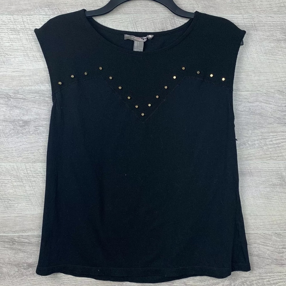 Forever 21 XXI Black Sleeveless Top W/ Gold Studs